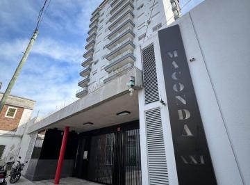 Departamento de 3 ambientes, Quilmes · Departamento 3 Amb. con Cochera Quilmes Centro