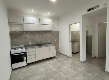 Departamento · 42m² · 2 Ambientes · 1 Cochera · Alquiler Departamento Planta Alta con Cochera en Complejo - Muñiz