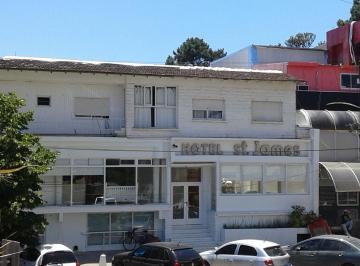 Hotel de 28 ambientes, Pinamar · Hotel en Venta, a Reciclar; Excelente Unicación, Centro Comercial