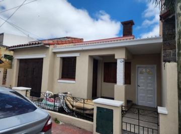 imagen1 · Casa de 4 Ambientes en Excelente Ubicacion