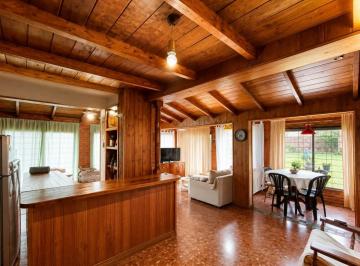 Casa · 200m² · 4 Ambientes · Venta Casa 4 Amb a Reciclar Castelar Norte 17 X 44