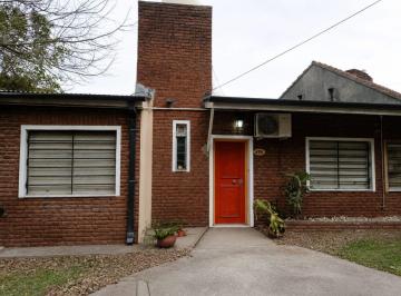 Casa de 4 ambientes, Almirante Brown · Alquiler de Casa en Barrio Corimayo