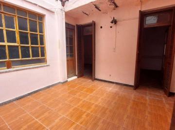 PH · 58m² · 3 Ambientes · Venta PH 3 Amb Patio y Terraza a Reciclar Liniers