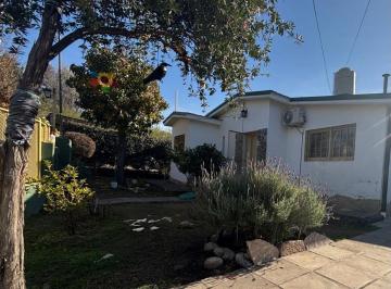 Casa de 6 ambientes, Villa La Bolsa · Casa en Va La Bolsa - Calle La Pampa a 300 m Rio