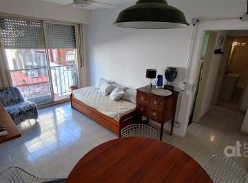 Departamento · 40m² · 2 Ambientes · Departamento 2 Ambientes en Alquiler Temporario en San Telmo.