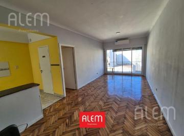 Departamento · 70m² · 4 Ambientes · Departamento en Venta en Congreso