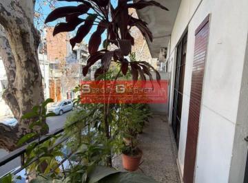 PH · 83m² · 3 Ambientes · PH de 3 Ambientes Mas Quincho Al Frente con Balcon