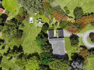 Casa · 160m² · 4 Ambientes · 2 Cocheras · Venta Casa 4 Amb Chacras de La Cruz Capilla del Sr