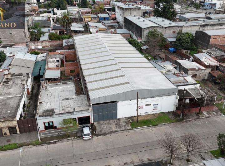 Bodega-Galpón · 1040m²