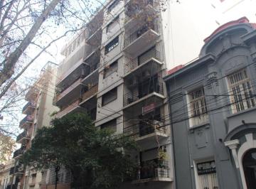 Departamento · 66m² · 3 Ambientes · Departamento 3 Ambientes con Baulera – Luminoso Contrafrente en Flores