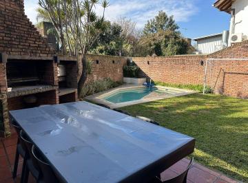 Casa · 270m² · 5 Ambientes · 2 Cocheras · Venta Casa 5 Amb, C/jardín, Pileta y Garage - Punta Chica - Victoria