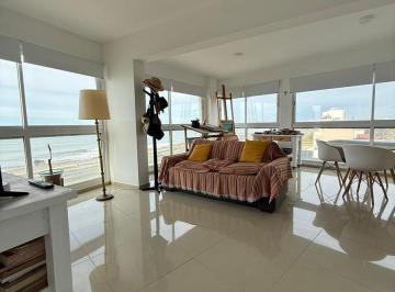 Departamento · 75m² · 3 Ambientes · 1 Cochera · Departamento en Constitución