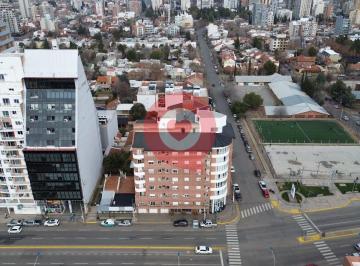 Departamento · 73m² · 3 Ambientes · 1 Cochera · Departamento en Venta en Leloir y Mendoza, Neuquén Capital