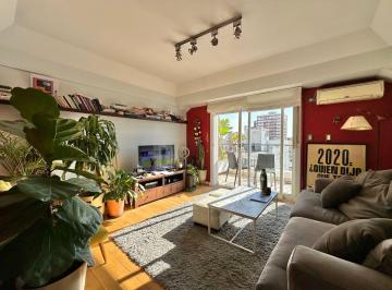 Departamento de 2 ambientes, Belgrano · Luminoso Departamento de Dos Ambientes en Venta en Belgrano con Vista Abierta y Balcon Corrido