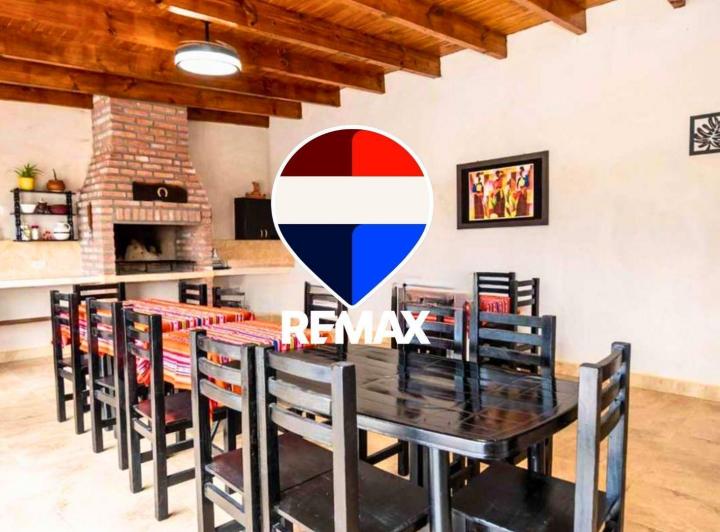 Casa · 200m² · 4 Ambientes
