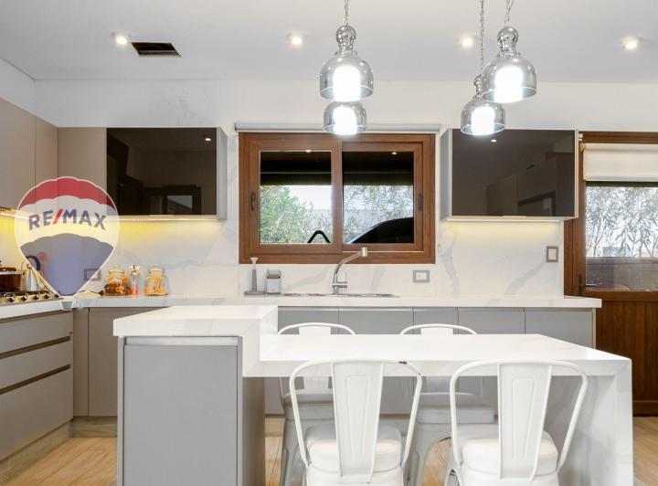 Casa · 190m² · 5 Ambientes