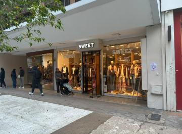 Local comercial · 280m² · Local en Alquiler en Florida y Cordoba, Frente a Galerias Pacifico