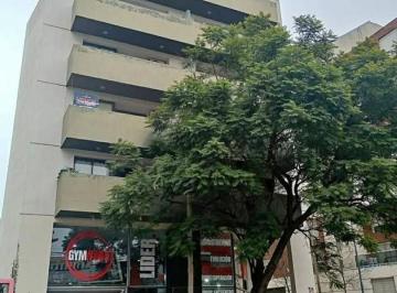 Garage · 15m² · Dos Cocheras en Venta en Av Pueyrredon