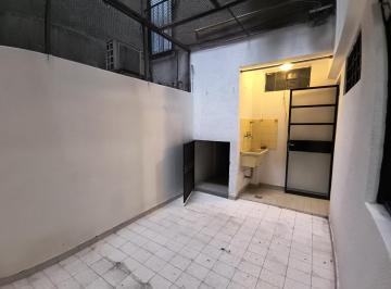 Departamento · 44m² · 3 Ambientes · Alq. 3 Ambientes con Patio Pb Liniers a m de Rivadavia
