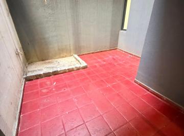 Departamento de 3 ambientes, Córdoba · Depto 1 Dorm C/ Patio! Nuevo! 9 de Julio 1300, a Una Cuadra de Av Colón!