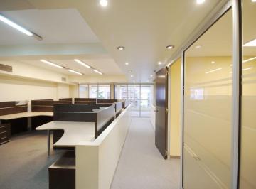 Oficina comercial · 225m² · 2 Cocheras · Oficina en Alquiler Amoblada Lista Para Entrar en Belgrano