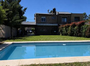 Casa · 116m² · 7 Ambientes · 2 Cocheras · Casa en Venta en Tierra de Sueños 1, Roldán | 3 Dorm. | Pileta | Apta Crédito