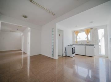 Departamento · 53m² · 3 Ambientes · 1 Cochera · Venta Departamento 3 Ambientes San Isidro