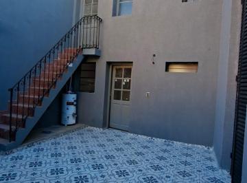 Casa Alquiler 118m² de 3 ambientes · Dueño Alquila Espectacular Casa Interna Completamente Reciclada en Primer Piso D