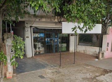 Local comercial · 84m² · 2 Ambientes · 2 Cocheras · Local Bv. Oroño 3535