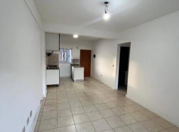 Departamento · 30m² · 2 Ambientes · 1 Cochera · Departamento 2 Ambiente con Cochera (Caseros)