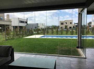 Casa · 210m² · 5 Ambientes · 2 Cocheras · Casa en Alquiler en Tipas, Nordelta, Tigre
