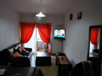 ITA-ITA-31_2 · Excelente Departamento Ubicado en La Calle Romero Al 400 a 1 Cuadra de Av Saenz y Traful con $3000
