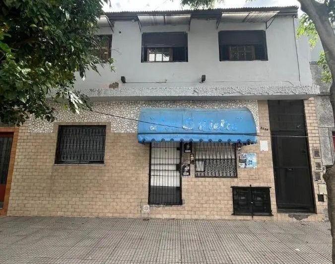 Casa · 216m² · 6 Ambientes
