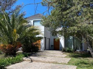 ITA-ITA-39_2 · Vende Casa en Saint Thomas Este - Oeste