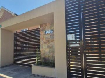 Departamento de 3 ambientes, Esteban Echeverría · Alquiler Duplex 3amb Cochera Luis Guillon
