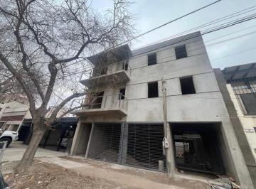 PH · 61m² · 3 Ambientes · 1 Cochera · Departamento 2 Habitaciones en Bombal en Primer P.