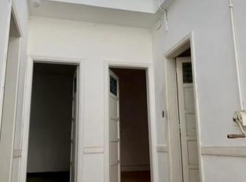 Departamento · 70m² · 3 Dormitorios · Apartamento en Alquiler de 3 Dorm. en Pocitos, Sin Gastos Comunes