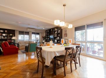 Departamento · 144m² · 5 Ambientes · 1 Cochera · Excelente 5 Ambientes en Venta con Cochera Fija y Cubierta, Baulera, Patio y Balcón!