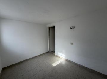 Departamento en Alquiler de 6 ambientes Alberdi · Departamento en Alquiler
