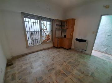 Casa · 110m² · 5 Ambientes · 1 Cochera · Casa de 5 Ambientes en Villa Madero