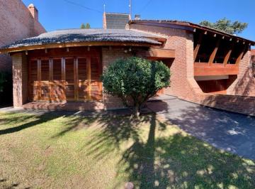 Casa · 483m² · 15 Ambientes · 2 Cocheras · Impresionante Casa en Venta - Tablada Park!