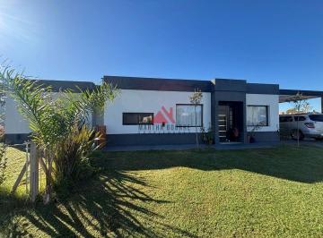 Casa · 120m² · 4 Ambientes · 1 Cochera · Casa en Venta en Los Arces, La Cañada de Pilar, Pilar