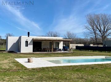 Casa · 113m² · 5 Ambientes · Casa 3 Dorm. en Venta Barrio Freixas