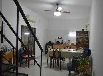 Casa · 79m² · 4 Ambientes · Venta Casa en Zona Sur. Dos Dorm. y Comodín