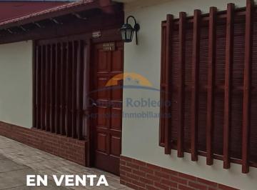 Casa · 174m² · 5 Ambientes · ¡Casa en Venta en Santo Tome!