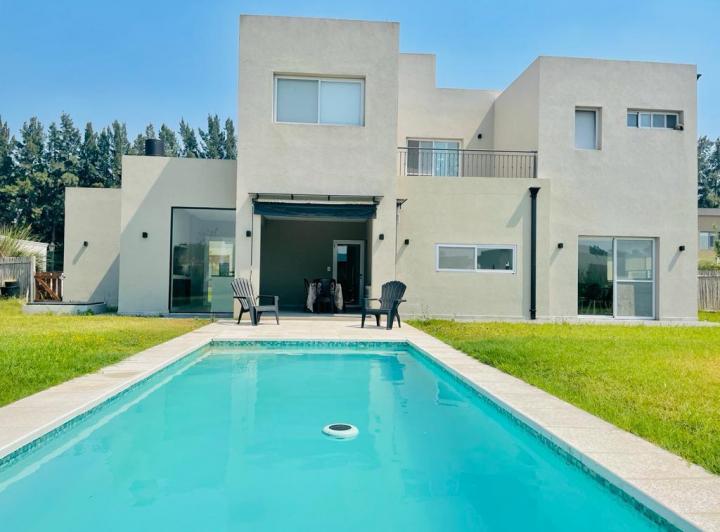 Casa en alquiler en Santa Ines · 5 ambientes