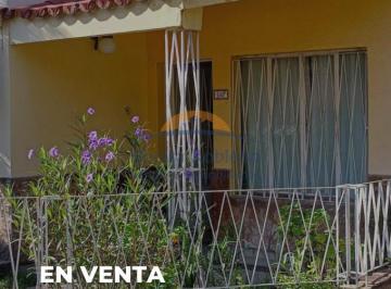 Casa · 1m² · 5 Ambientes · ¡Casa en Venta en Santo Tome!