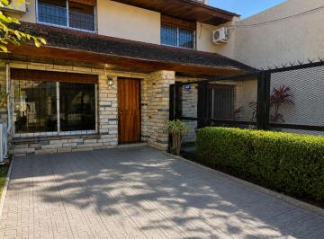 PH · 127m² · 4 Ambientes · 1 Cochera · Alquiler Excelente Duplex con Jardín y Pileta