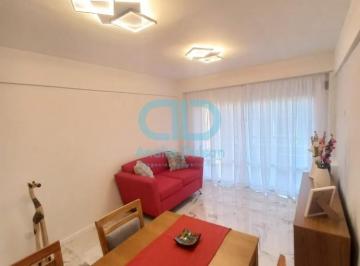 Departamento · 58m² · 3 Ambientes · Venta 3 Ambientes a La Calle con Balcon Saliente