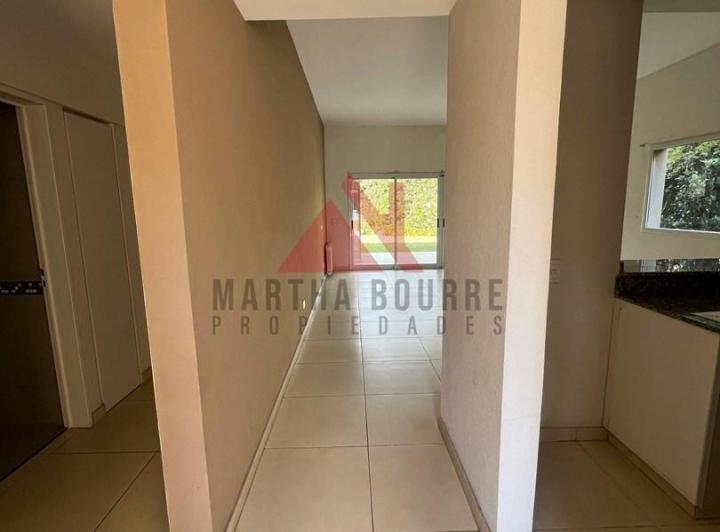 Casa · 126m² · 4 Ambientes · 1 Cochera